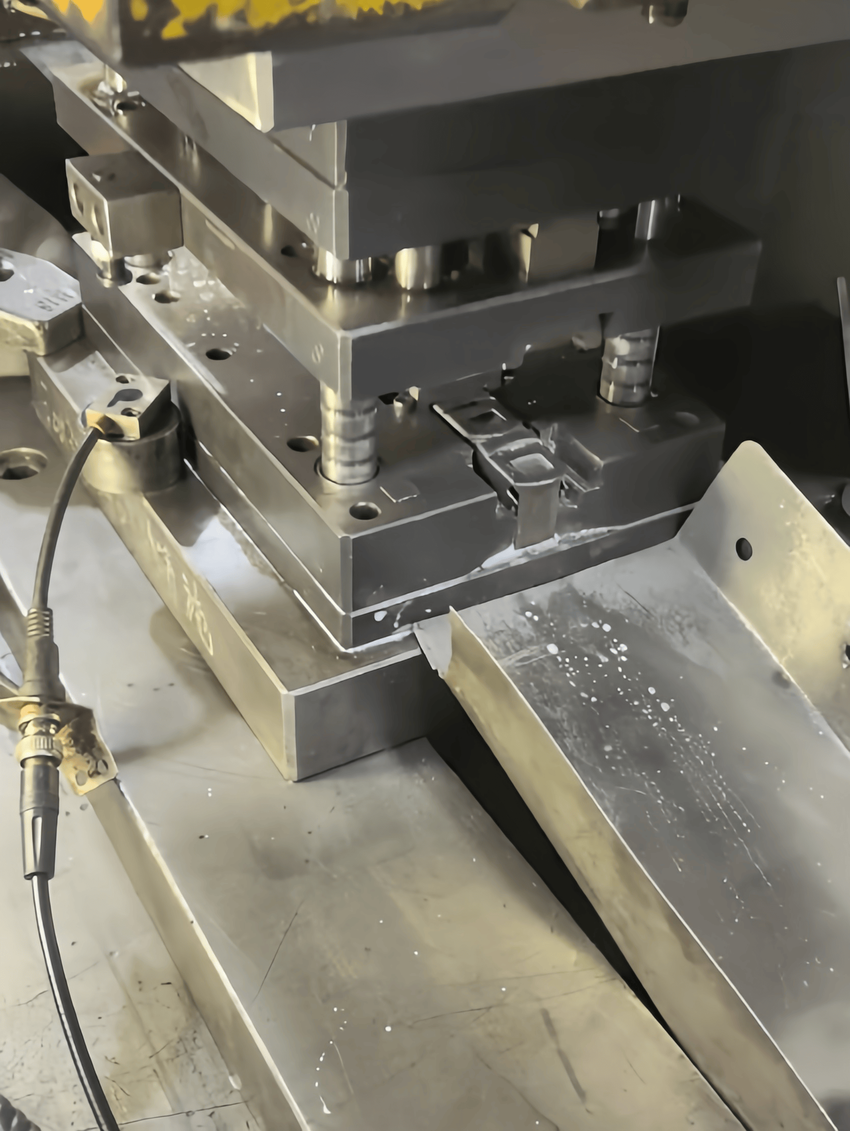 High-speed metal stamping production line at Youjia Metals