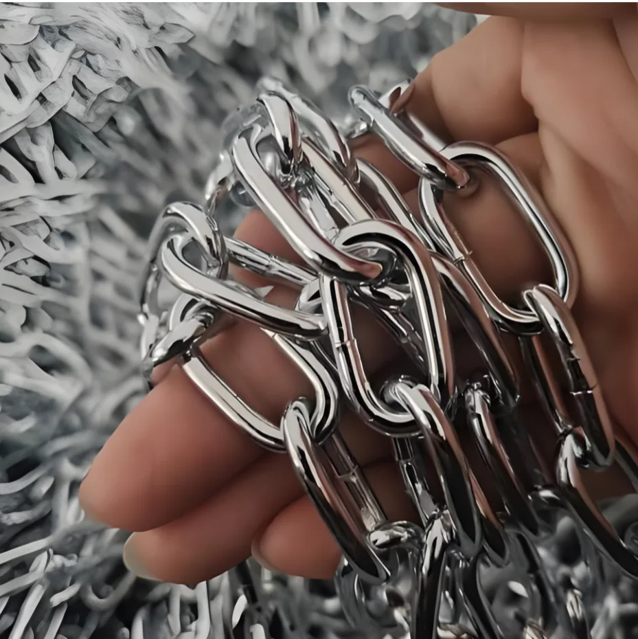Short Link Stainless Steel Chain short link stainless steel welded chain held by hand